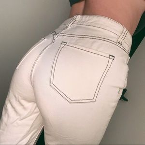 UO / BDG WHITE FLARE / STRAIGHT LEG JEANS